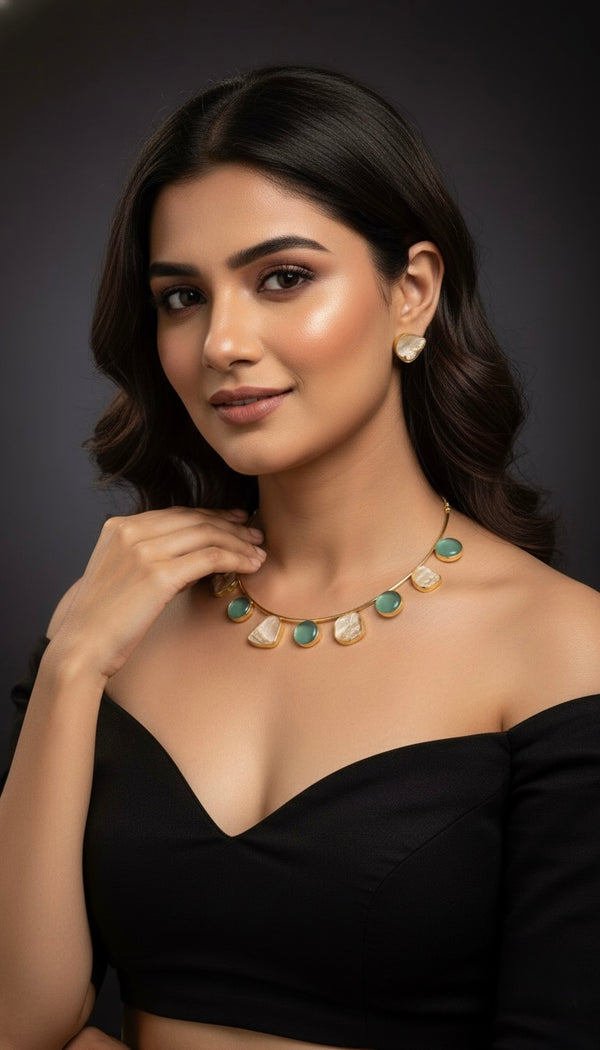 Eira Hasli Necklace (Mint Green)