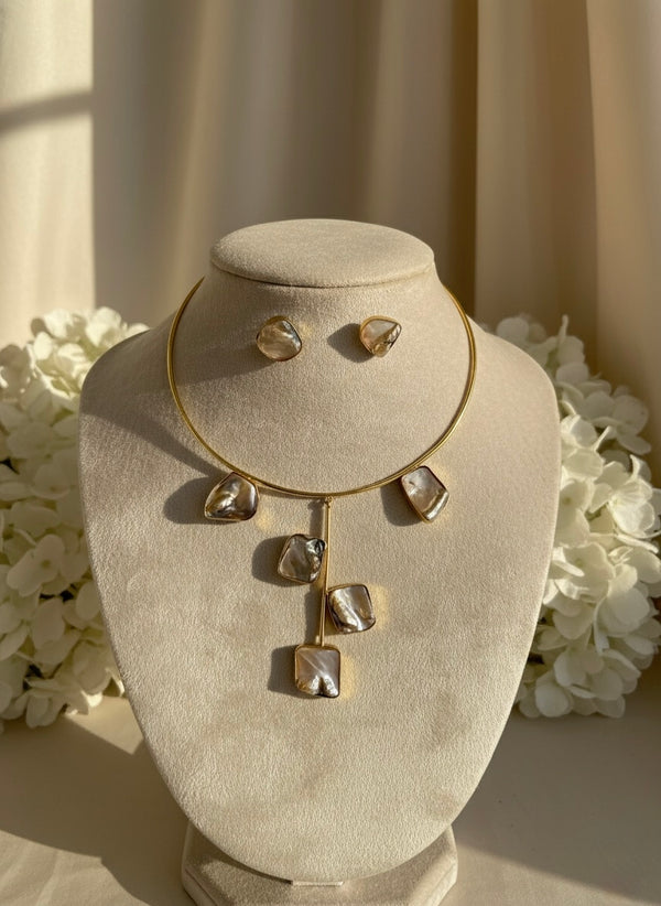 Nova Hasli Necklace