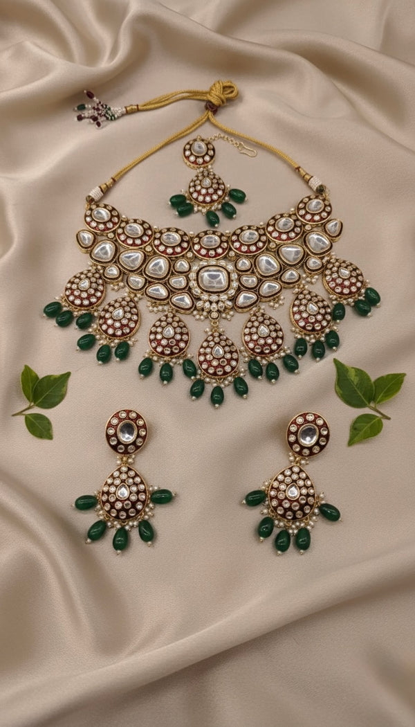 Nayab Kundan Bridal Necklace (Green and Wine)