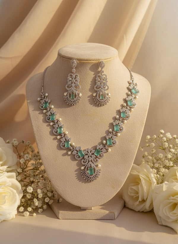 Lush AD Necklace (Mint Green)