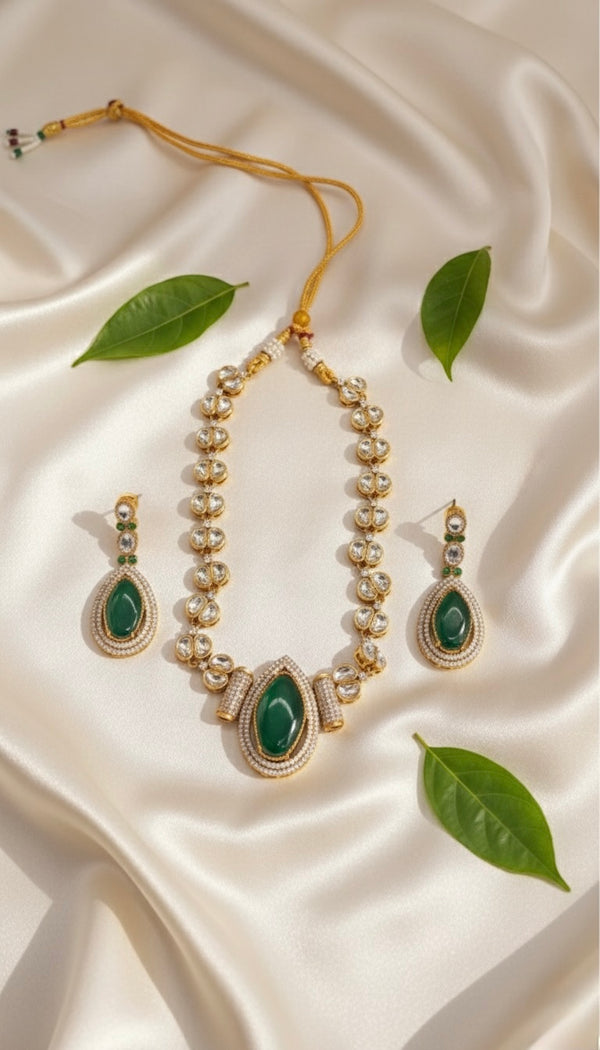 Naira Kundan Necklace (Green)