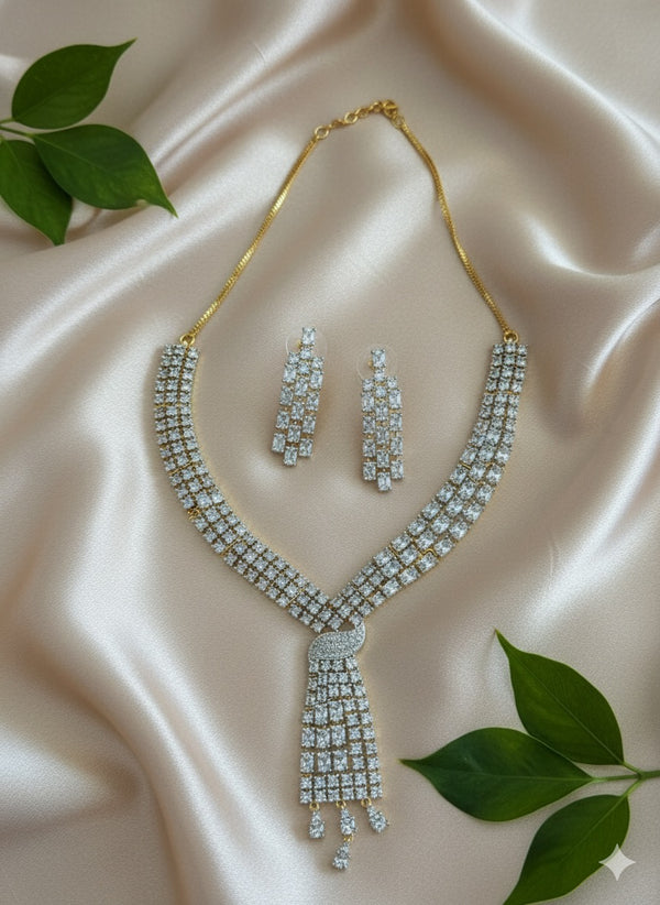 Sia AD Necklace (Golden and Silver)