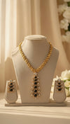 Noorvi AD Necklace (Black)