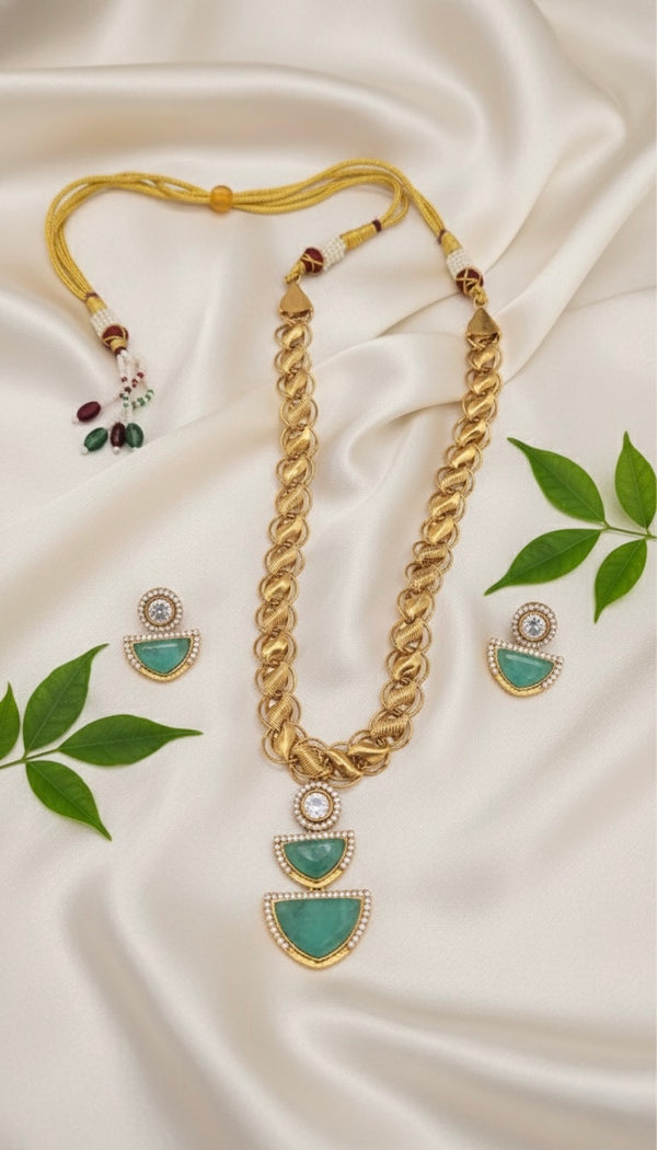 Diora AD Necklace (Mint Green)