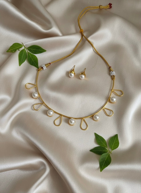 Muse Hasli Necklace