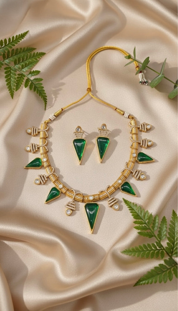 Zarina Polki Necklace (Green)