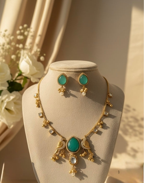 Aira Kashmiri Necklace (Mint Green)