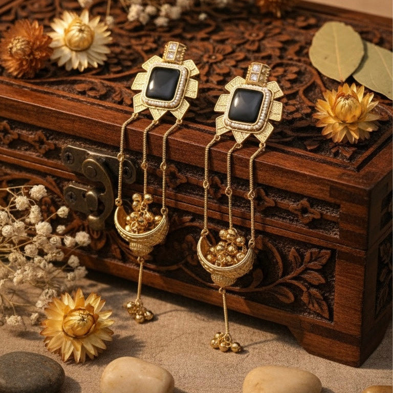 Zehra Kashmiri Earrings (Black)