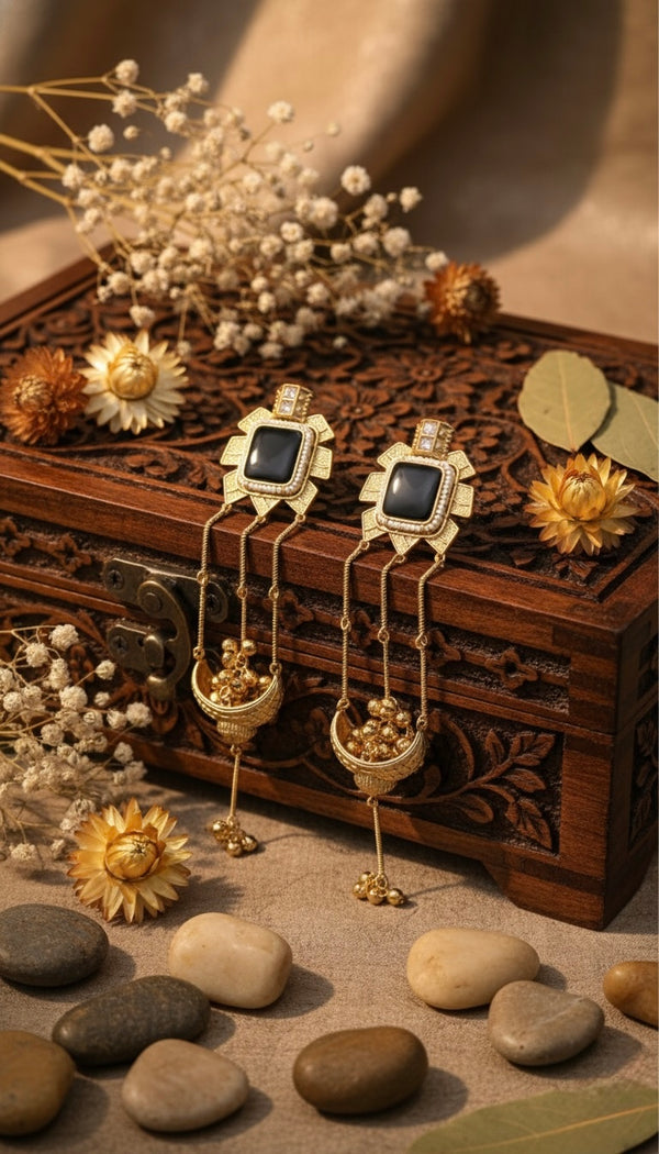 Zehra Kashmiri Earrings (Black)