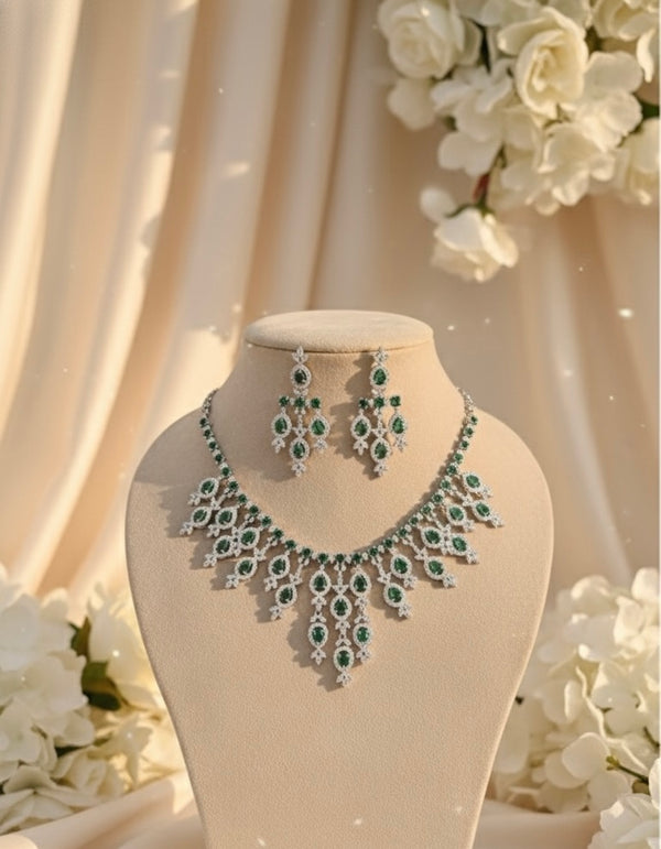 Imperial Bloom Ad Necklace (Green)