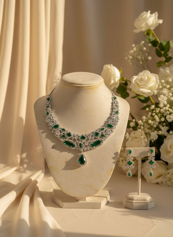 Mira AD Necklace (Green)