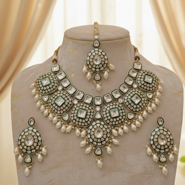 Rajwada Bridal Kundan Necklace (Green and White)