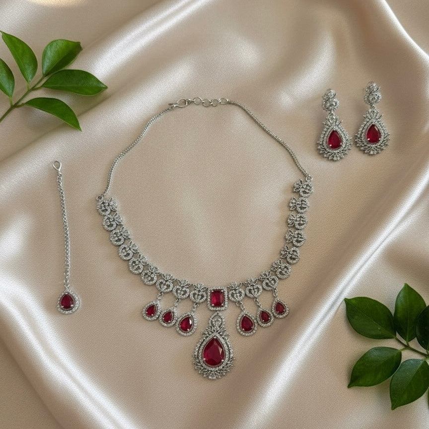 Diva AD Necklace (Red)