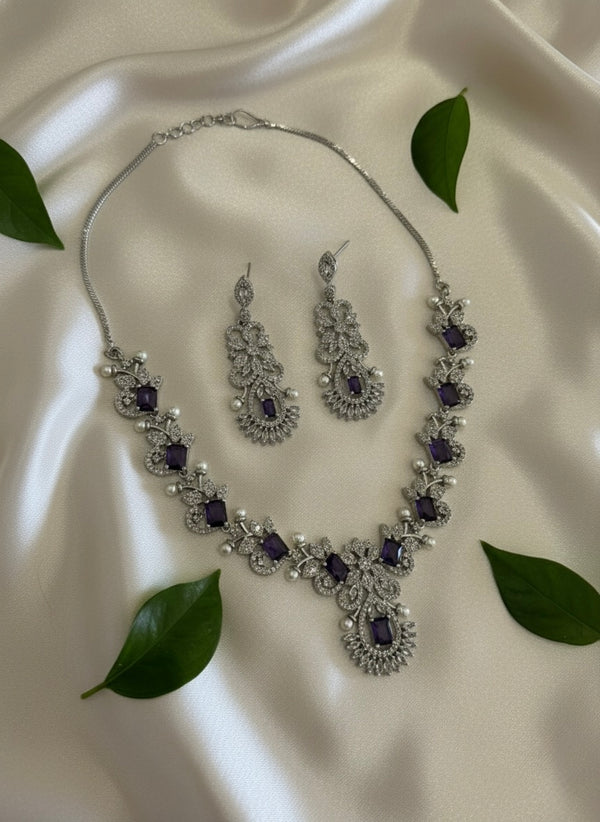 Lush AD Necklace (Purple)