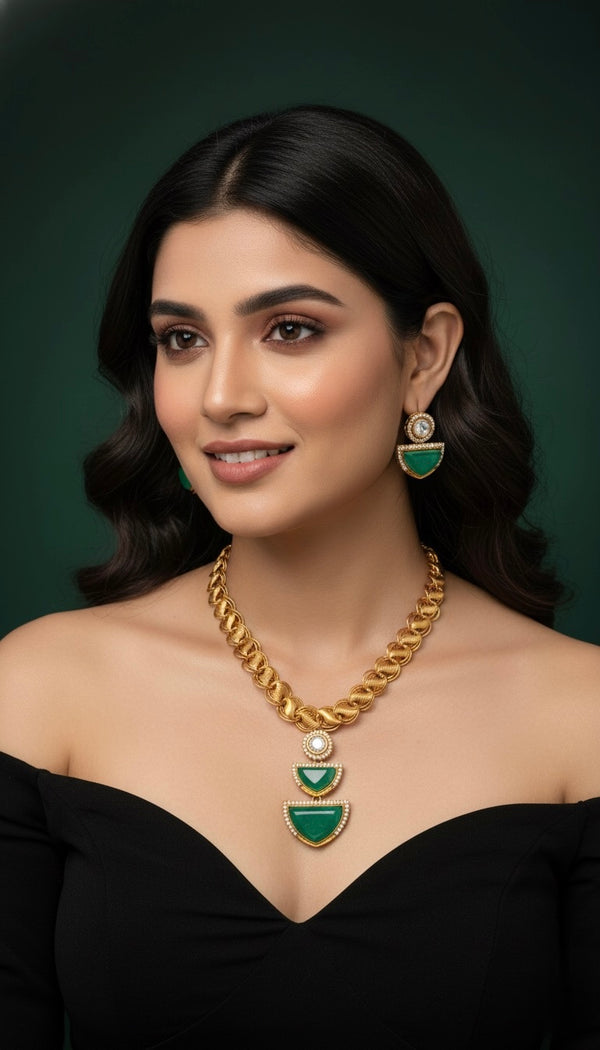 Diora AD Necklace (Green)