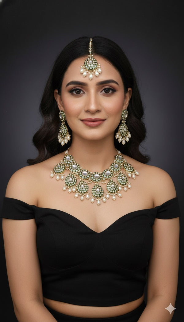 Zarnoor Kundan Bridal Necklace (White and Green)