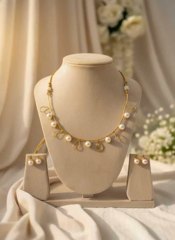 Muse Hasli Necklace