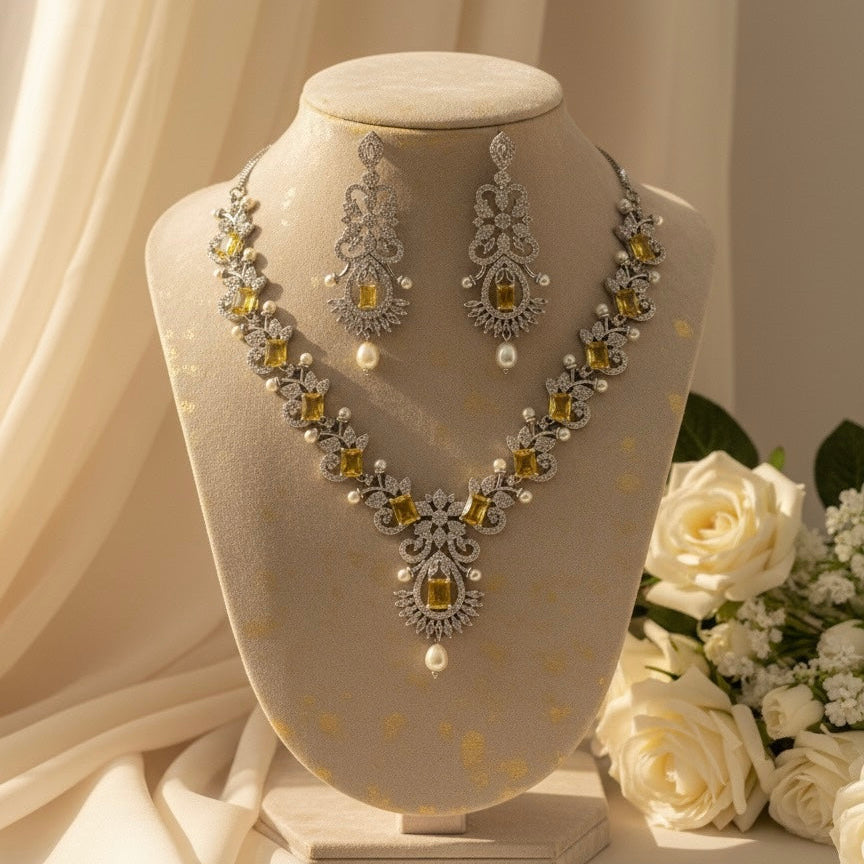 Lush AD Necklace (Yellow)