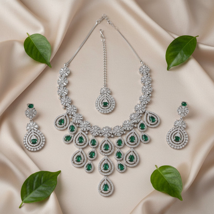 Royal Bloosom AD Necklace (Green)