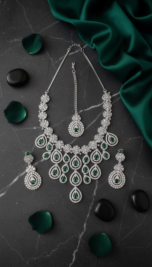 Royal Bloosom AD Necklace (Green)