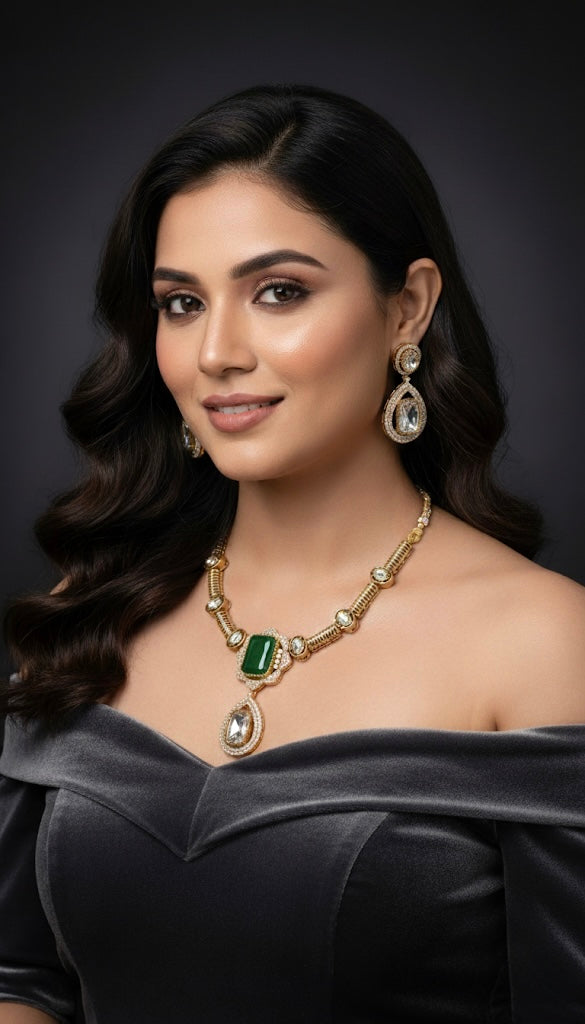 Aarvi Kundan Necklace (Green)