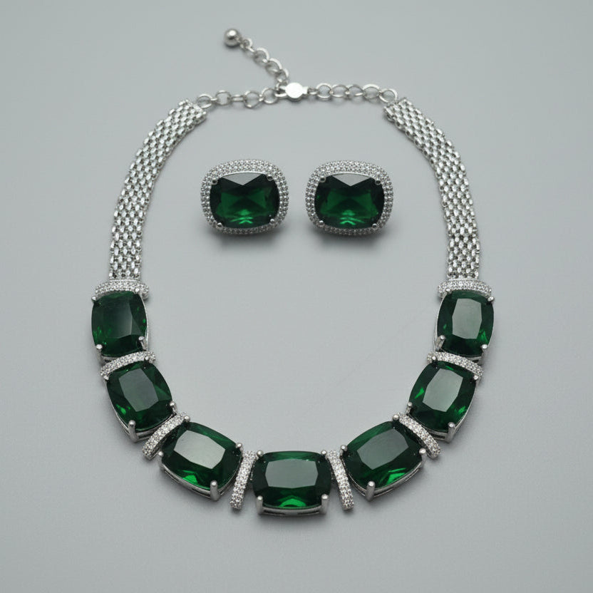 Orra AD Necklace (Green)