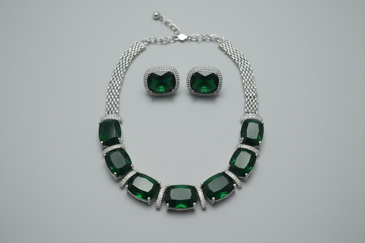 Orra AD Necklace (Green)
