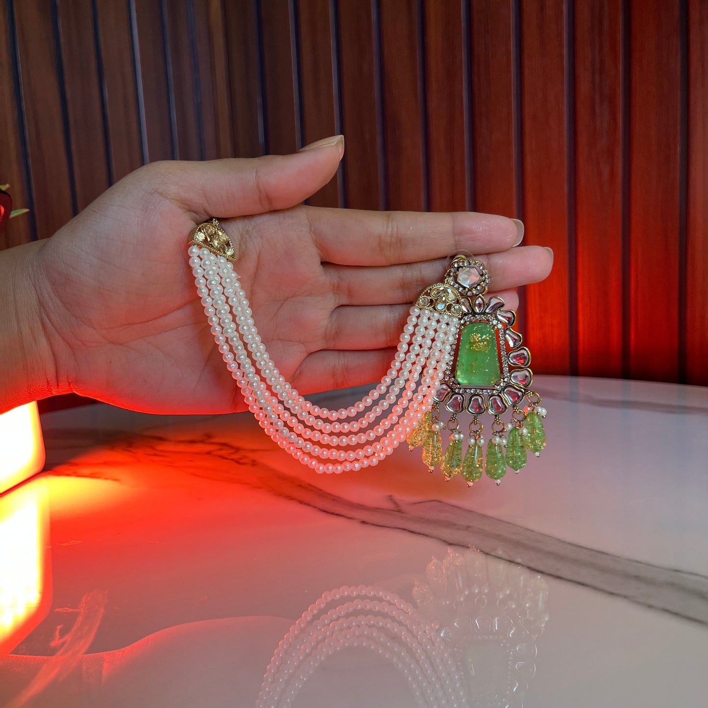 Kirnaya Chain Earrings (Light-Green)