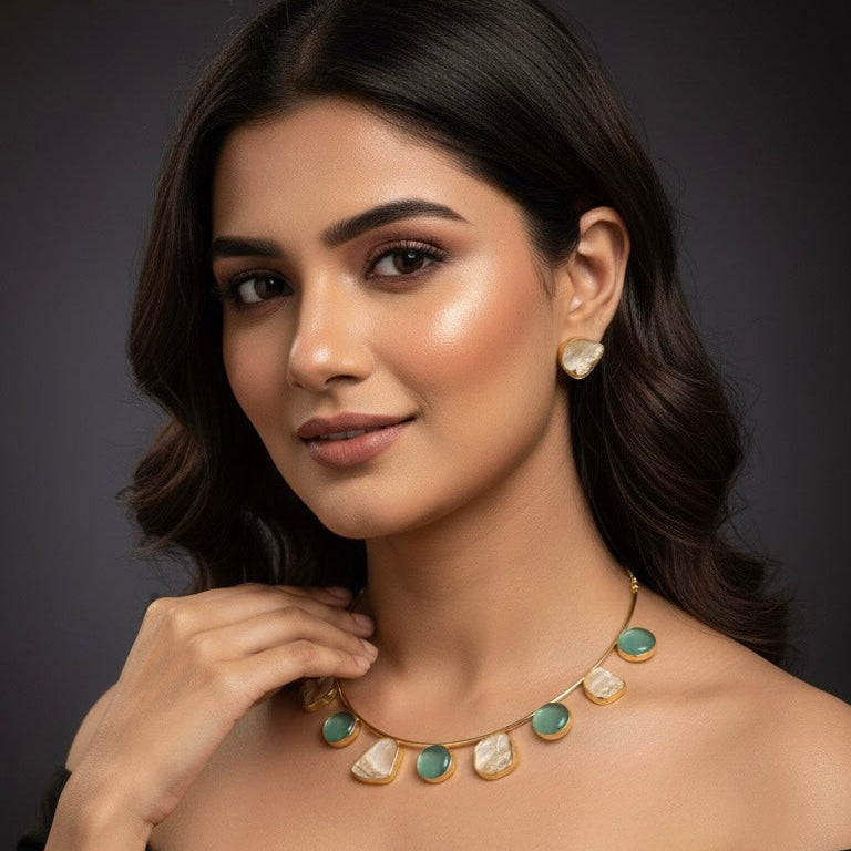 Eira Hasli Necklace (Mint Green)