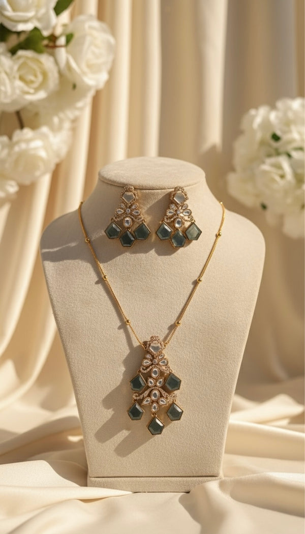 Aarshiya Chain kundan Necklace (Grey)
