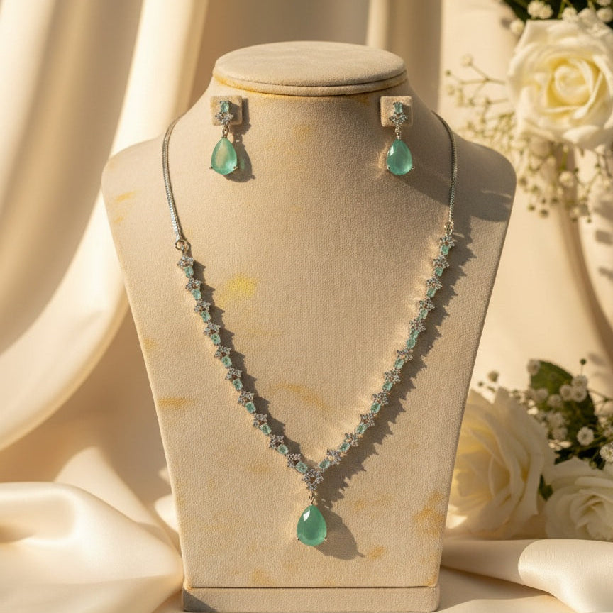 Aqua AD Necklace (Mint Green)