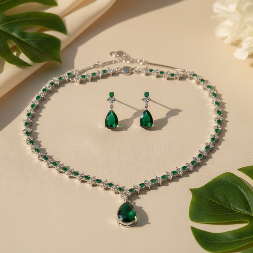Aqua AD Necklace (Green)