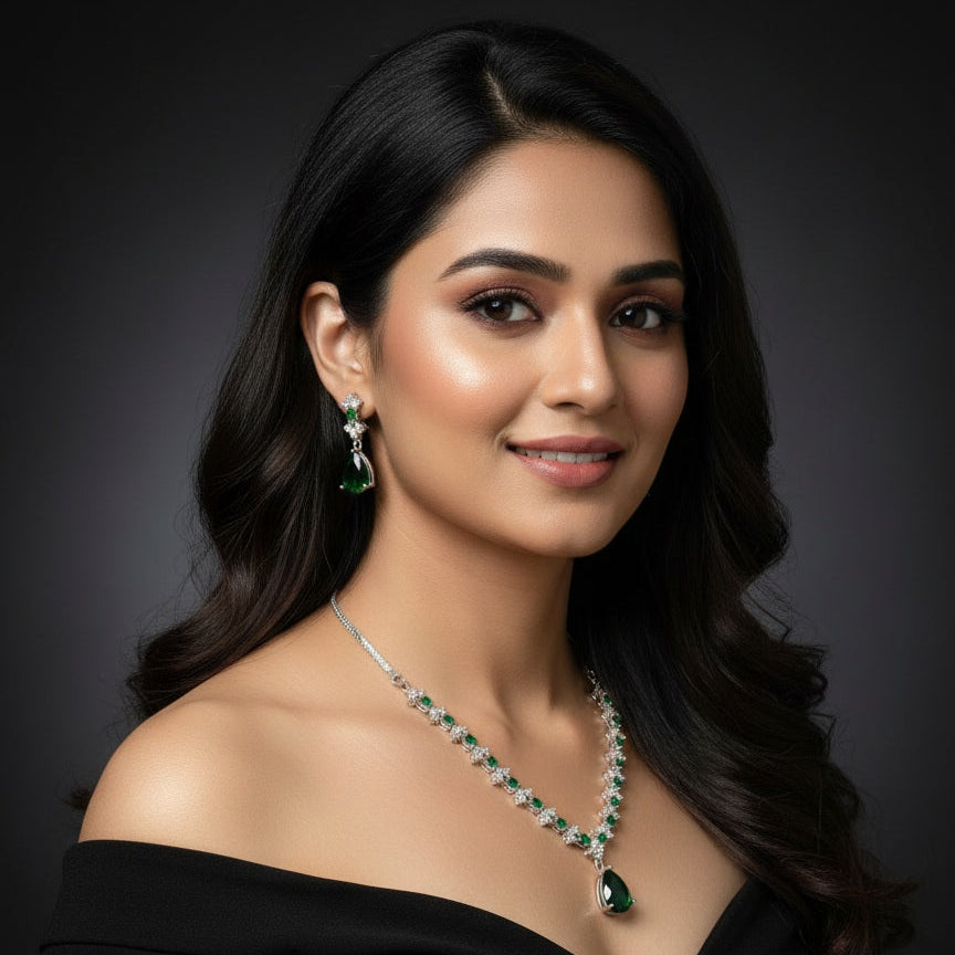 Aqua AD Necklace (Green)