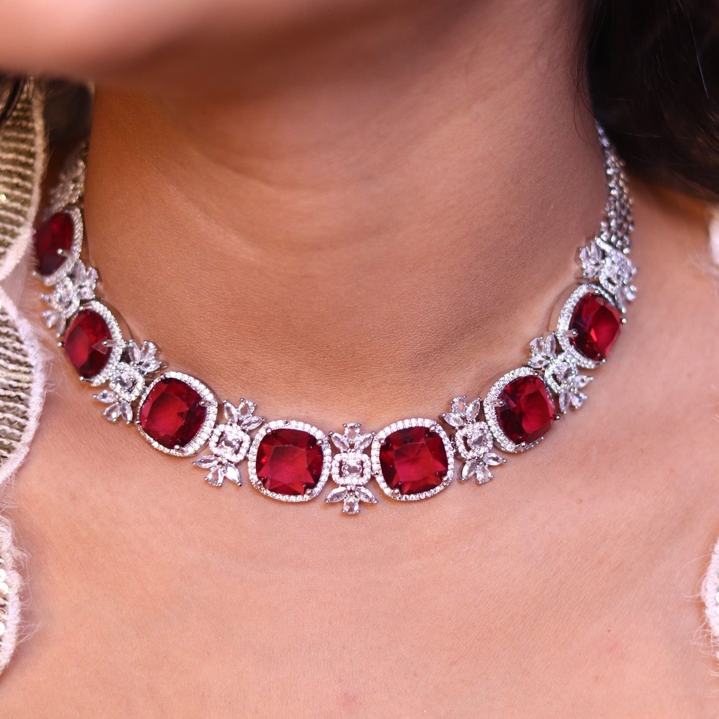 Veya AD Necklace (Wine)