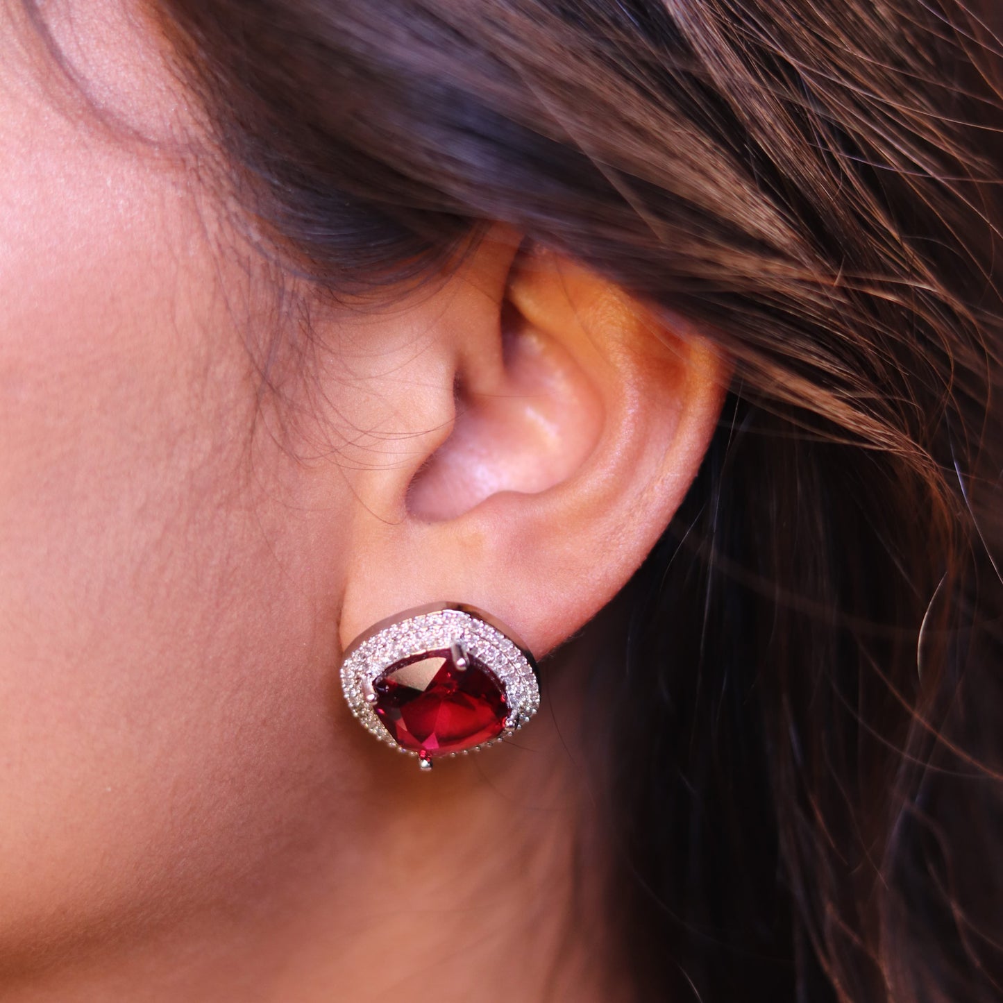 Veya AD Necklace (Wine)