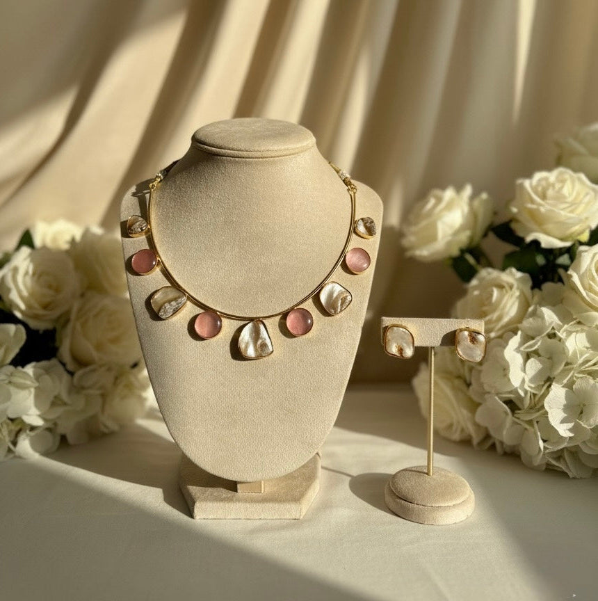 Eira Hasli Necklace (Pink)