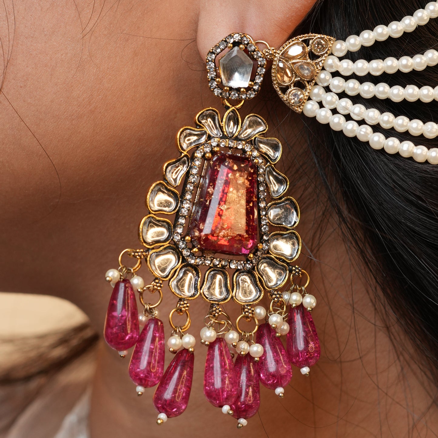 Kirnaya Chain Earrings (Pink)