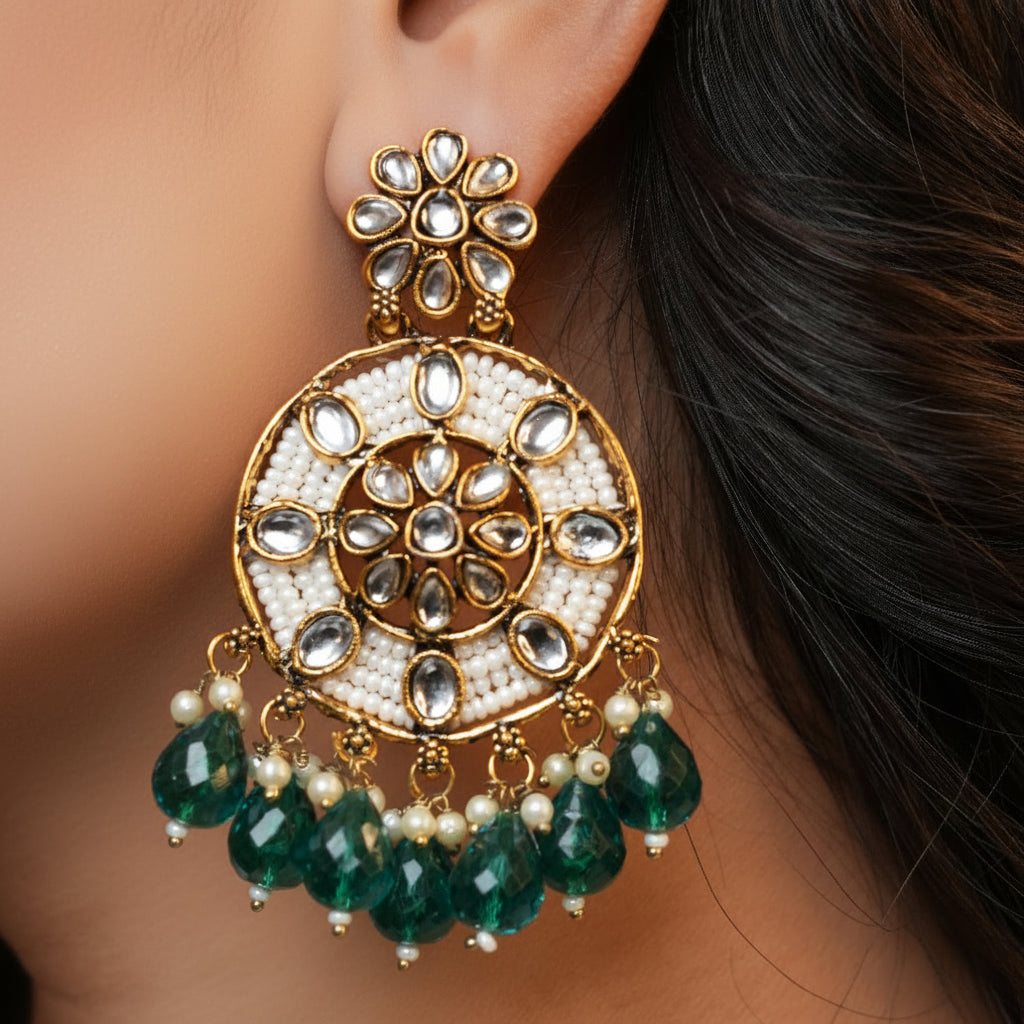 Siya Kundan Earrings (Emerald Green)