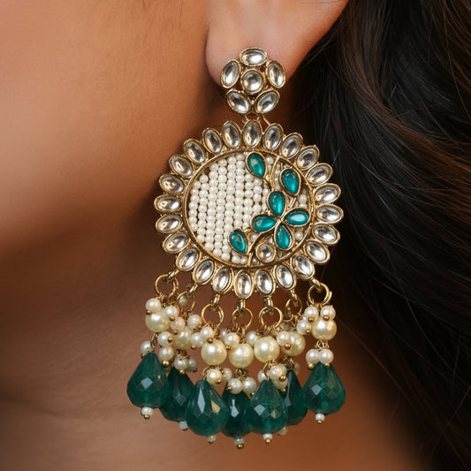 Kavya Kundan Earrings (Green)
