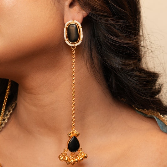 Ishika Kashmiri Earrings (Black)