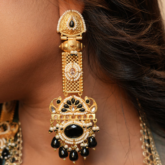 Noori Kashmiri Earrings (Black)