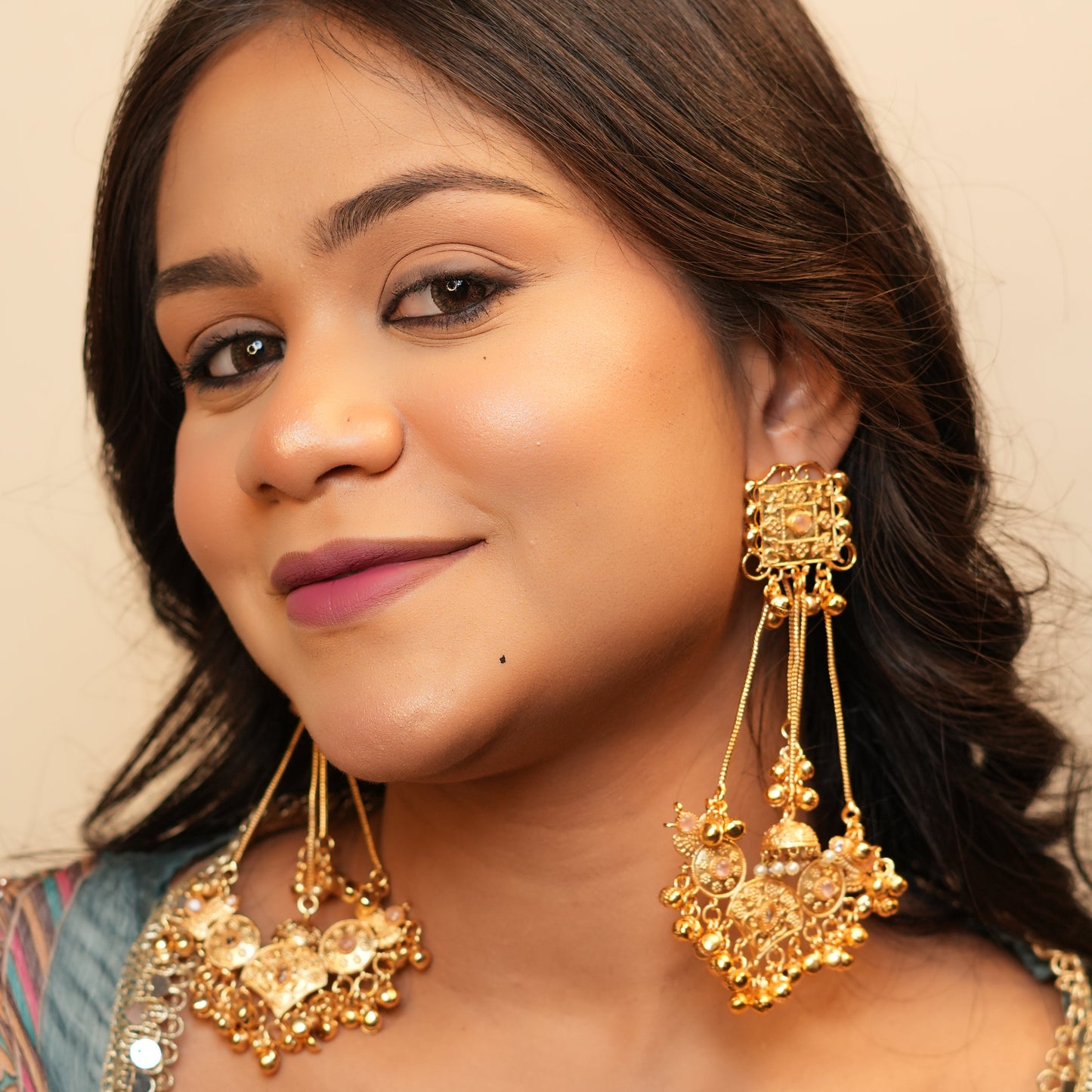 Shahi Kashmiri Earrings (light- Pink)