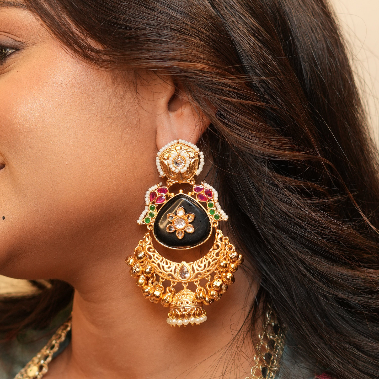Kashvi Kashmiri Earrings (Black)