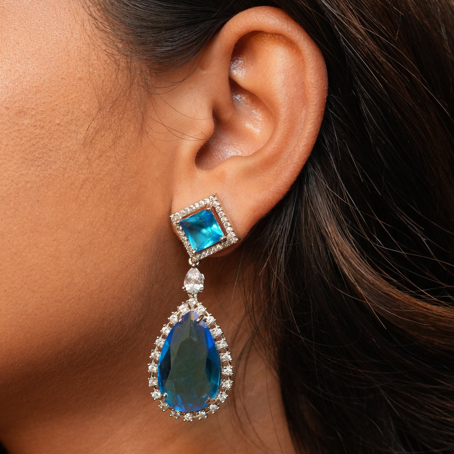 Glimmer AD Earrings (Blue)