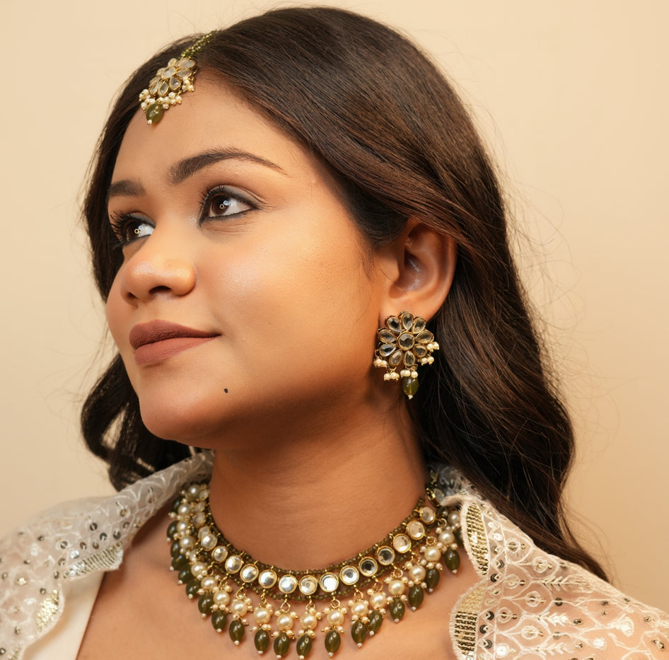 Sima Necklace with Maang-tikka (Green)