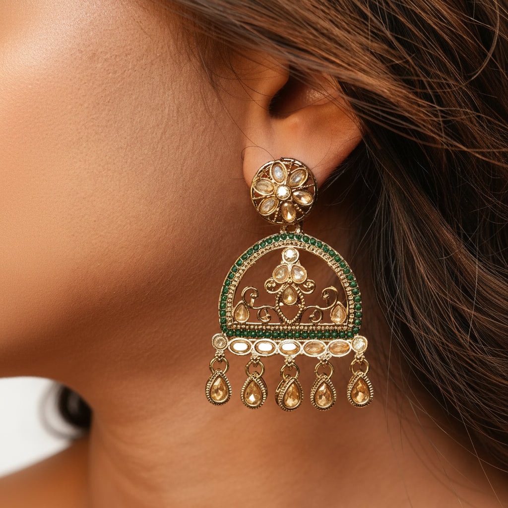 Mahi Kundan Earrings (Green)