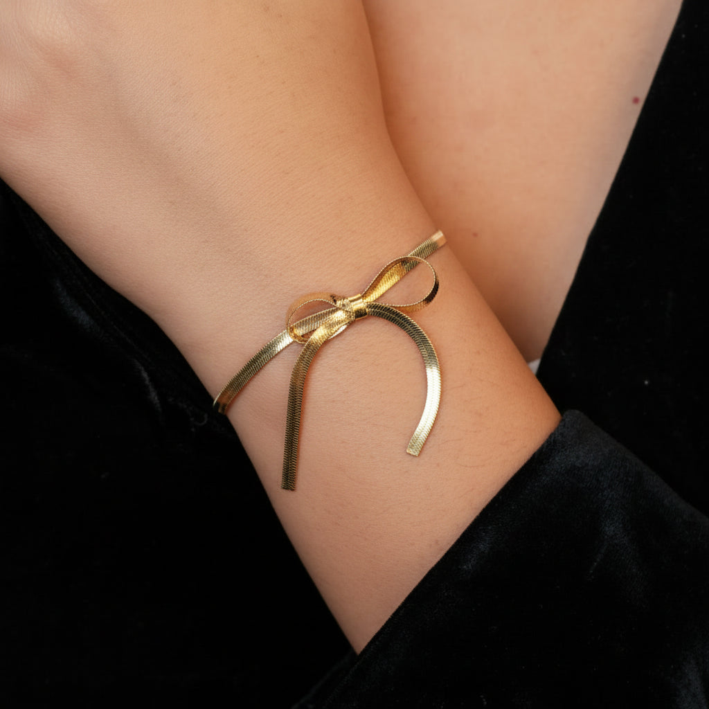 Bow Braclet (Golden)