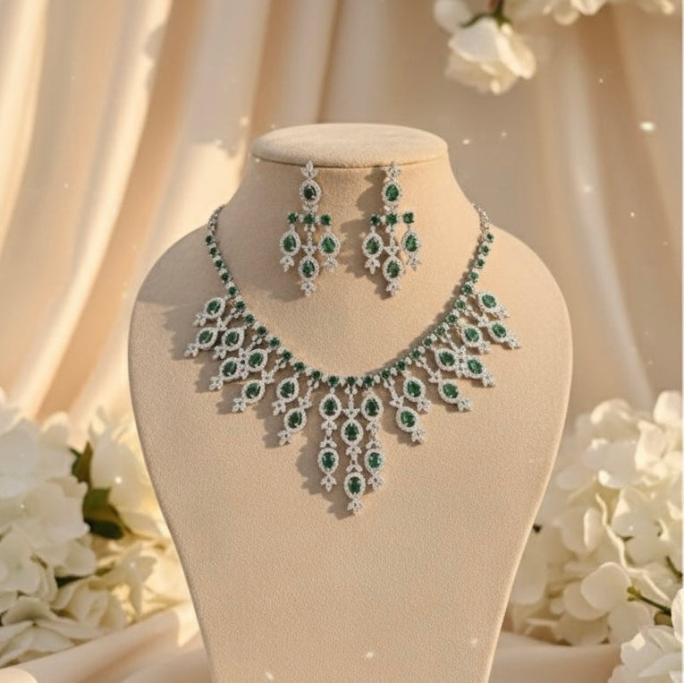 Imperial Bloom Ad Necklace (Green)