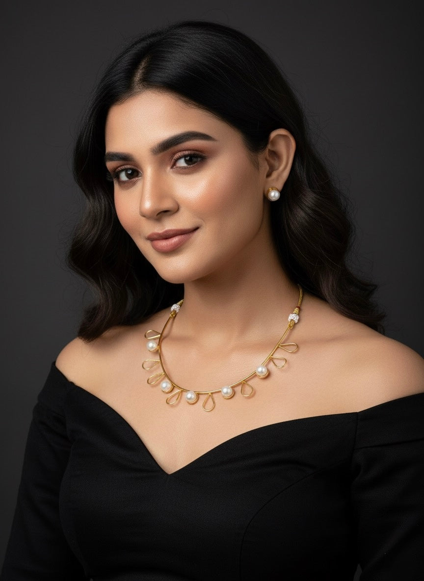 Muse Hasli Necklace