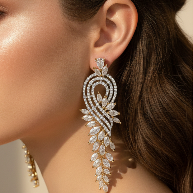 Lusture AD Earrings (Golden)